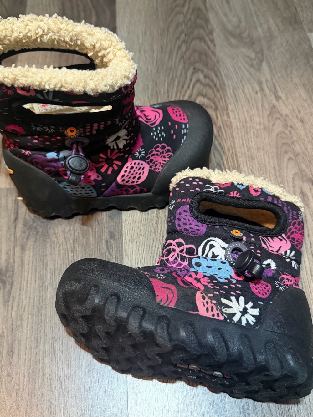 Bogs Kids Black Floral Winter Boots with Fleece Lining